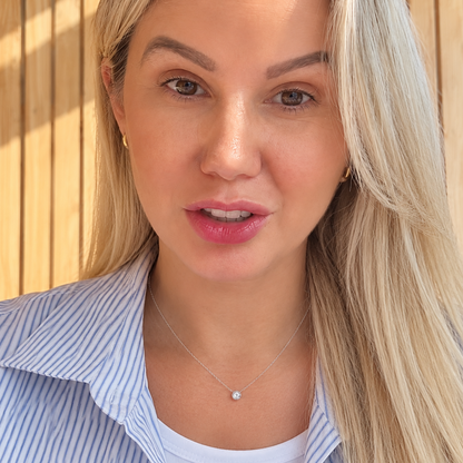 Colar ponto de Luz em aço inoxidável prata Melina