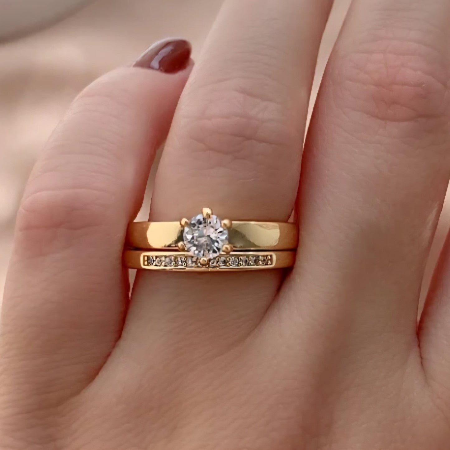 kit aliança cravejada e solitário zircônias folheados a ouro 18k