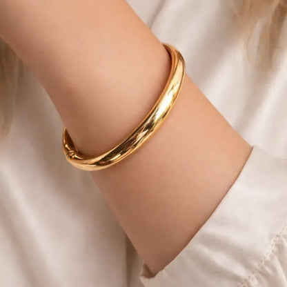 Bracelete liso dourado Brenda aço Inoxidável