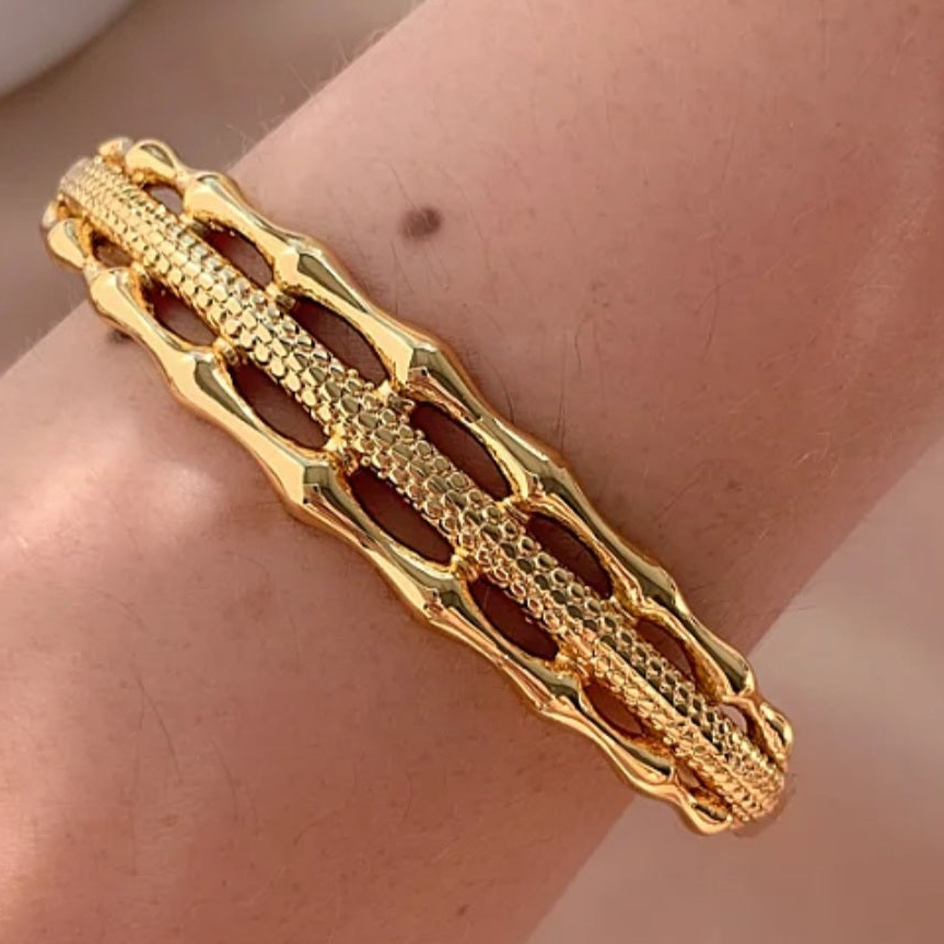 Bracelete Lorena em aço inoxidável dourado