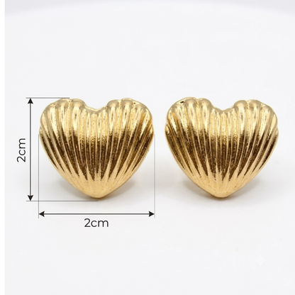Brinco Coração Riscadinho Dourado Aço Inoxidável 316L